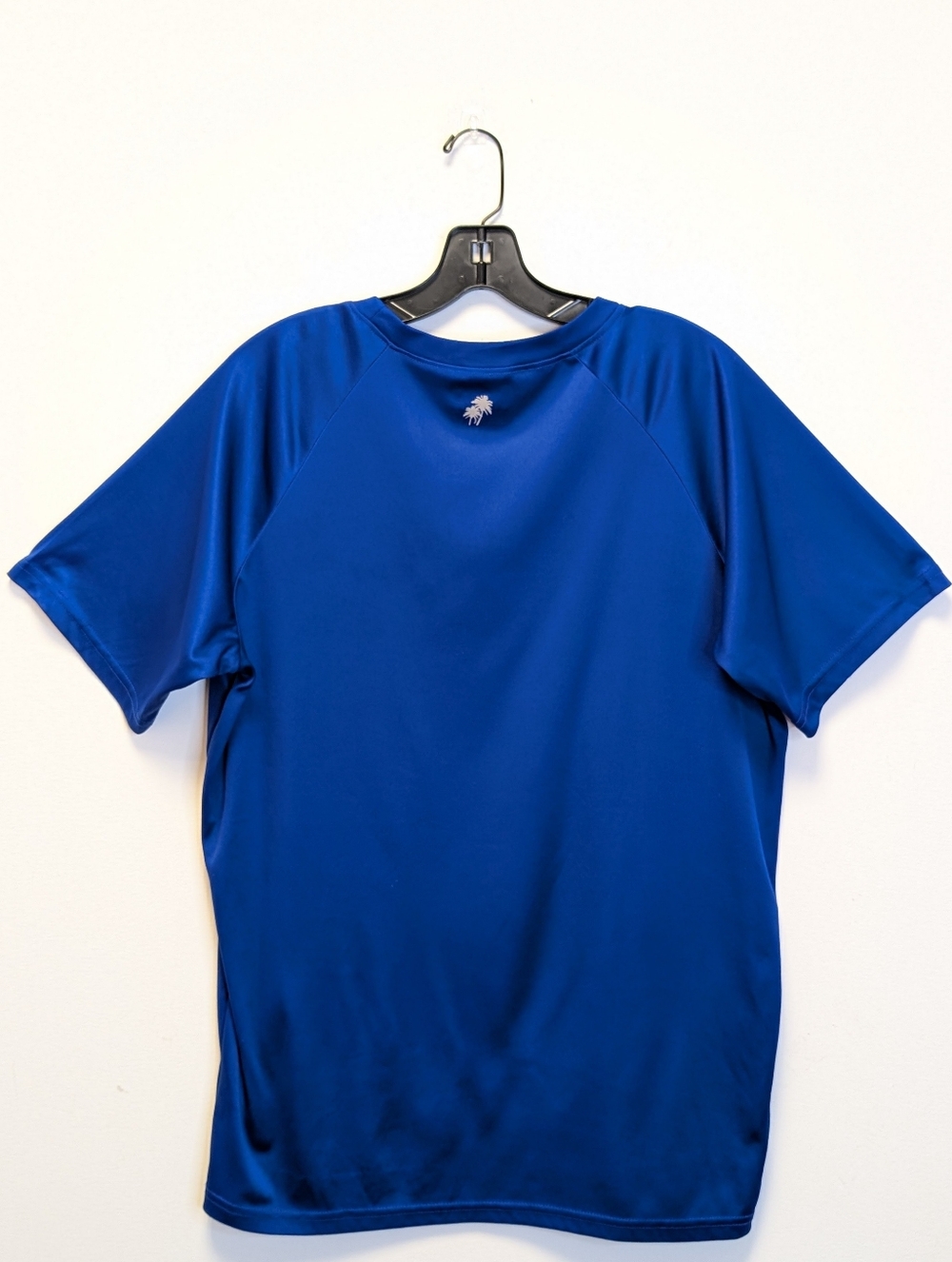 Trunks Surf Co UPF 50+ Rash Guard Tee Cobalt Blue Neon Pocket Top M - Picture 3 of 8